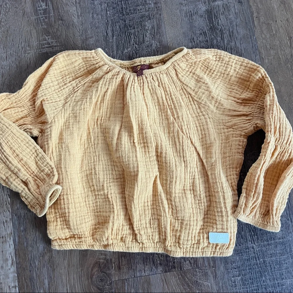 Gap jeans and 7 for all mankind top 3t